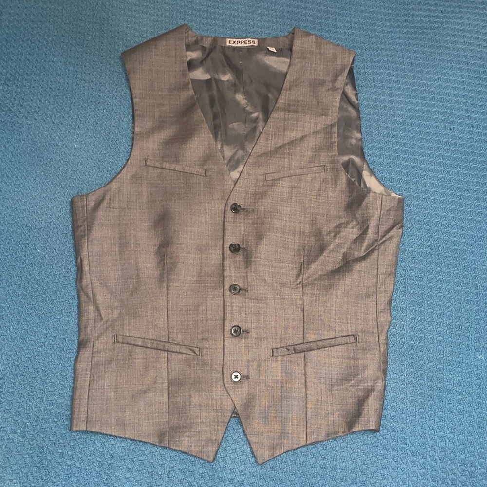 Express suit vest